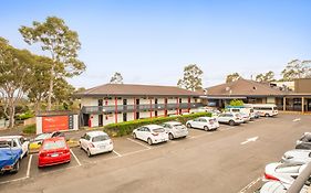 Nightcap At Shoppingtown Hotel